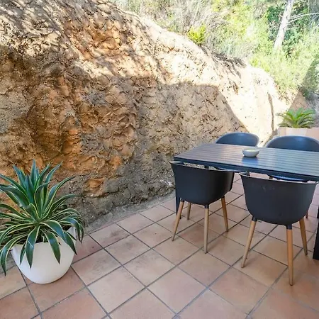 Villa Lovely Breeze, Heerlijk Familiehuis, 7pers.