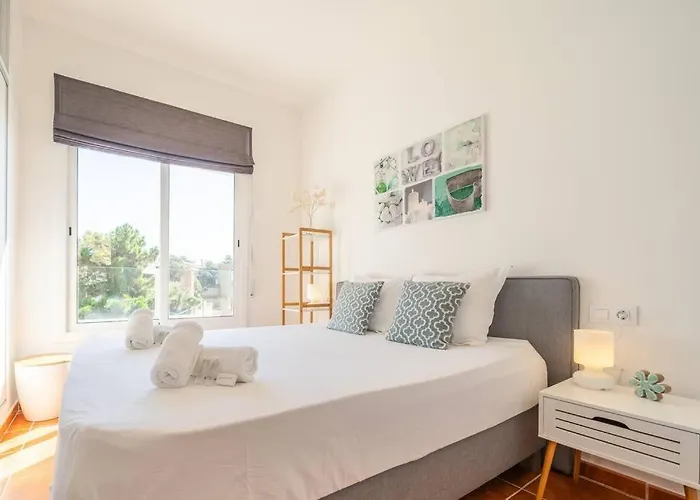 Villa Lovely Breeze, Heerlijk Familiehuis, 7pers. *