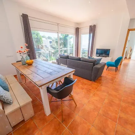 Lovely Breeze, Heerlijk Familiehuis, 7pers. Villa Lloret de Mar