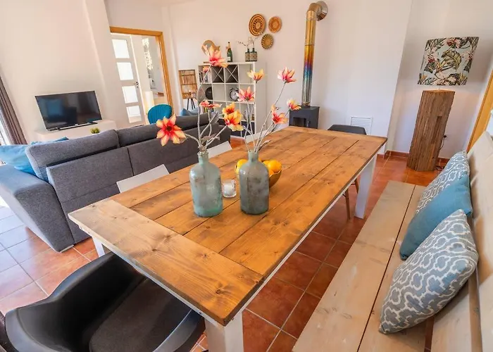 Lovely Breeze, Heerlijk Familiehuis, 7pers. Villa Lloret de Mar