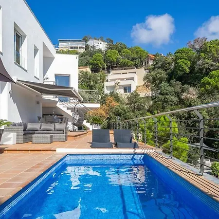 Villa Lovely Breeze, Heerlijk Familiehuis, 7pers. *