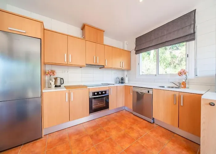 Willa Lovely Breeze, Heerlijk Familiehuis, 7pers. Lloret de Mar