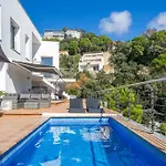Villa Lovely Breeze, Heerlijk Familiehuis, 7pers. *