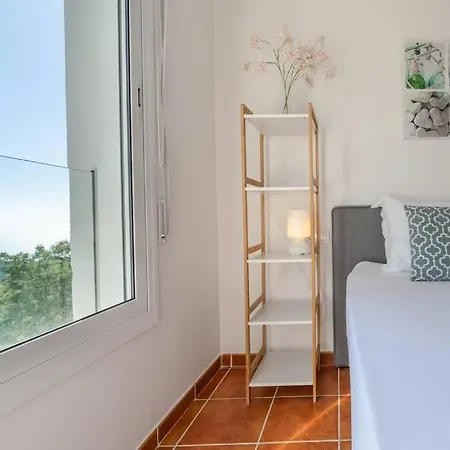 Lovely Breeze, Heerlijk Familiehuis, 7pers. Льорет-де-Мар